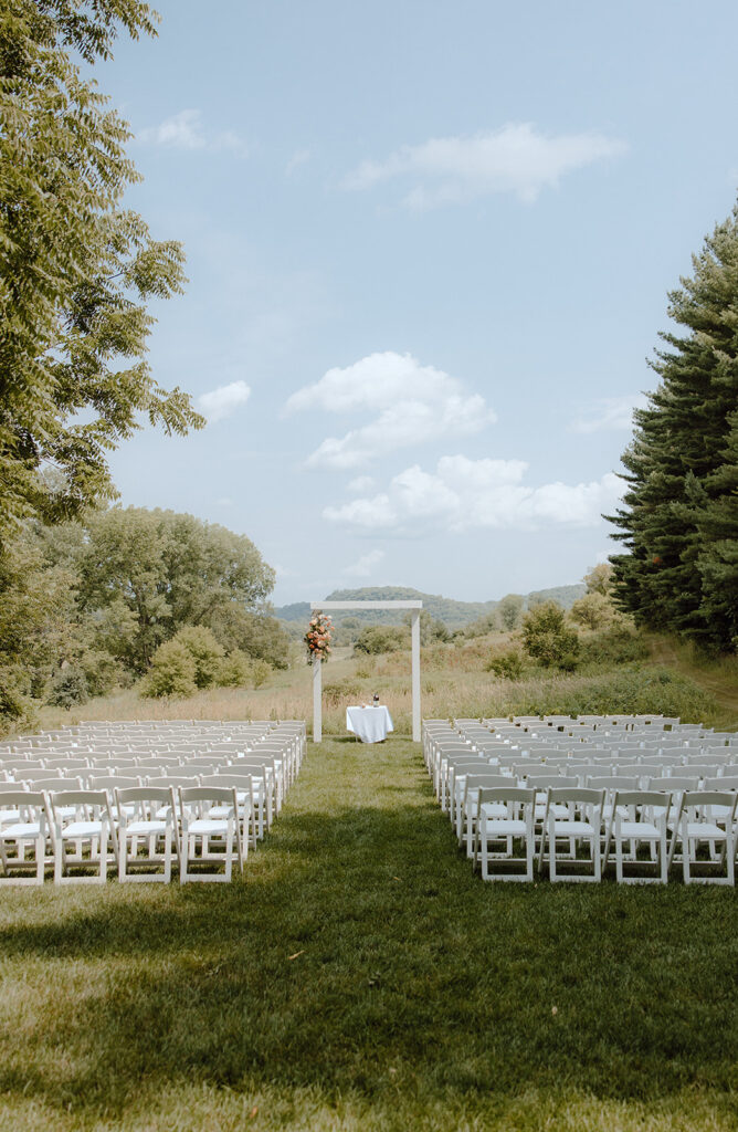 round barn farm wedding