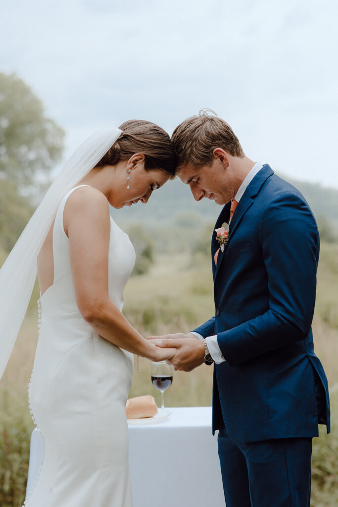 round barn farm wedding