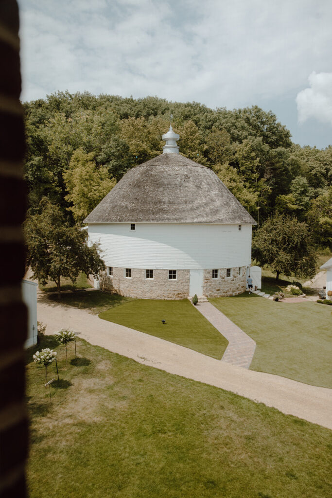 round barn farm