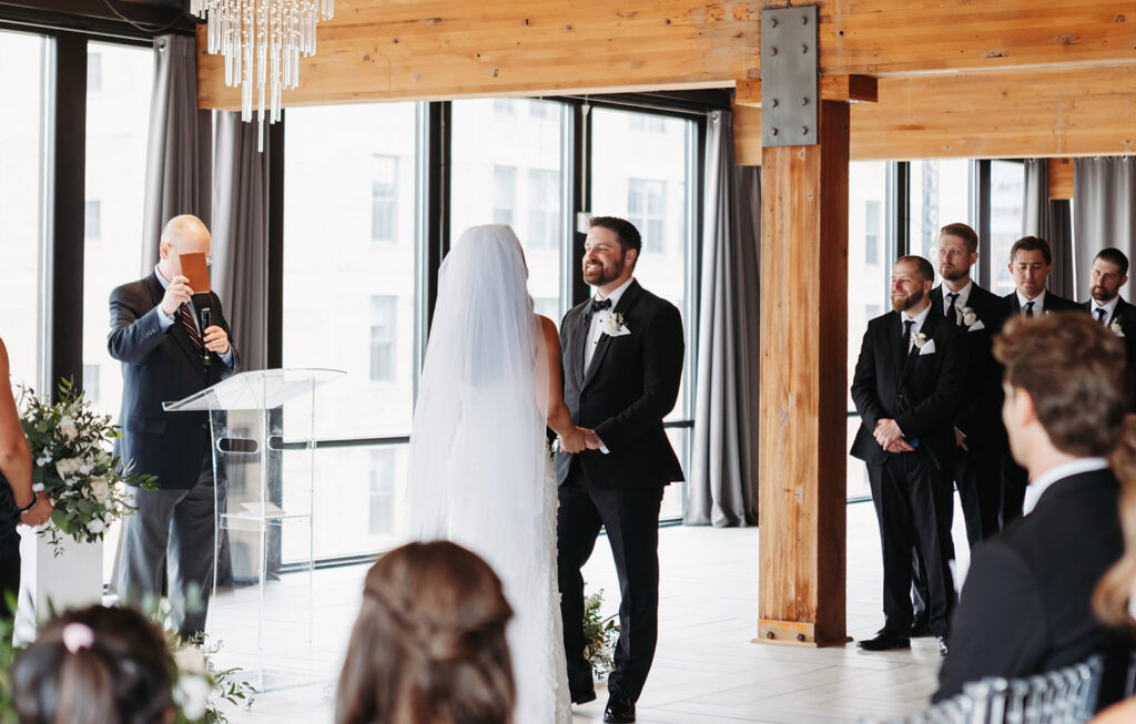minneapolis wedding photographer