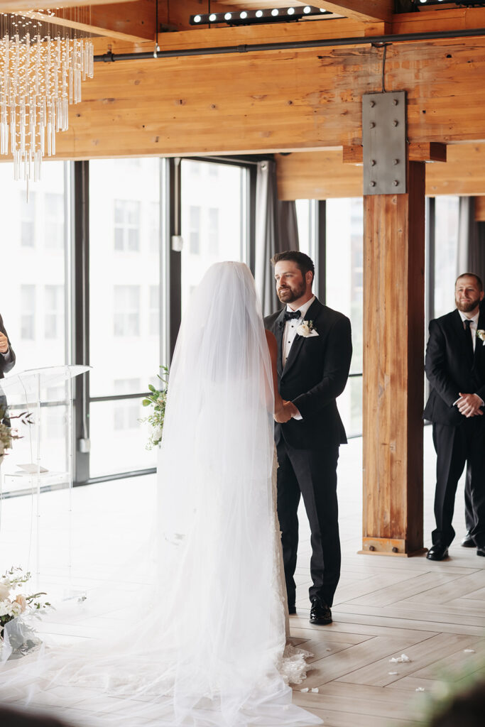 minneapolis wedding photographer