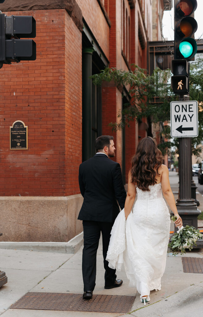 minneapolis wedding photorapher