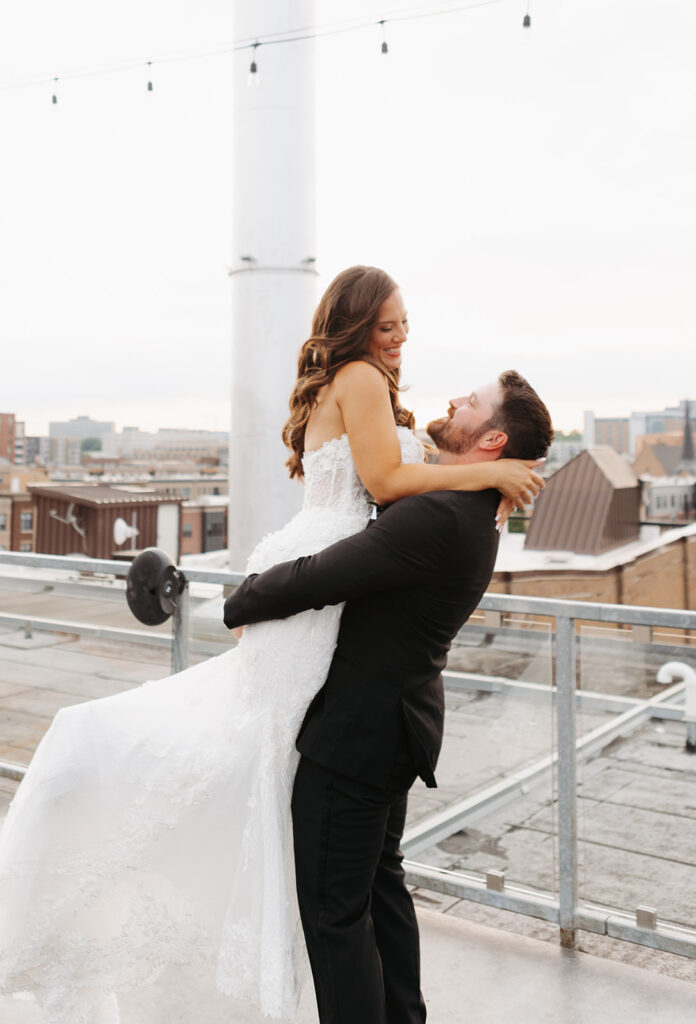 minnesota rooftop wedding venue