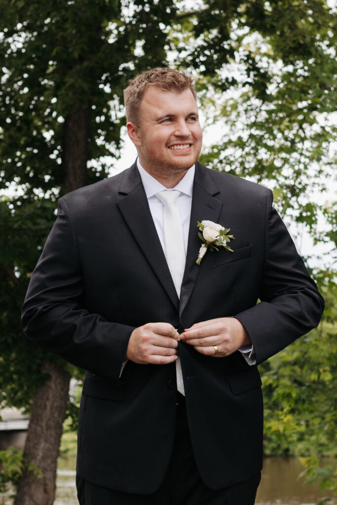 Minnesota Wedding Photographer